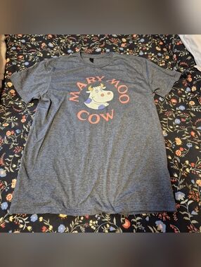 Tee Public Arthur Mary Moo Cow Heather Grey T Tee Shirt. Size L